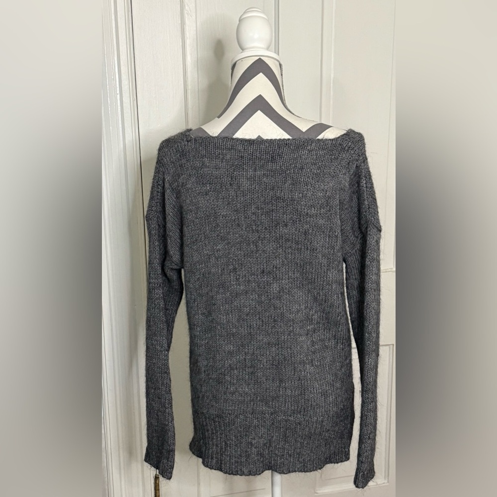 Brandy Melville Sweater Women’s High-low Knit Gray One Size - Picture 4 of 5